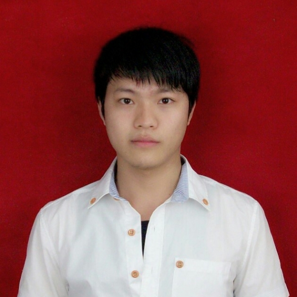 听泉人的照片
