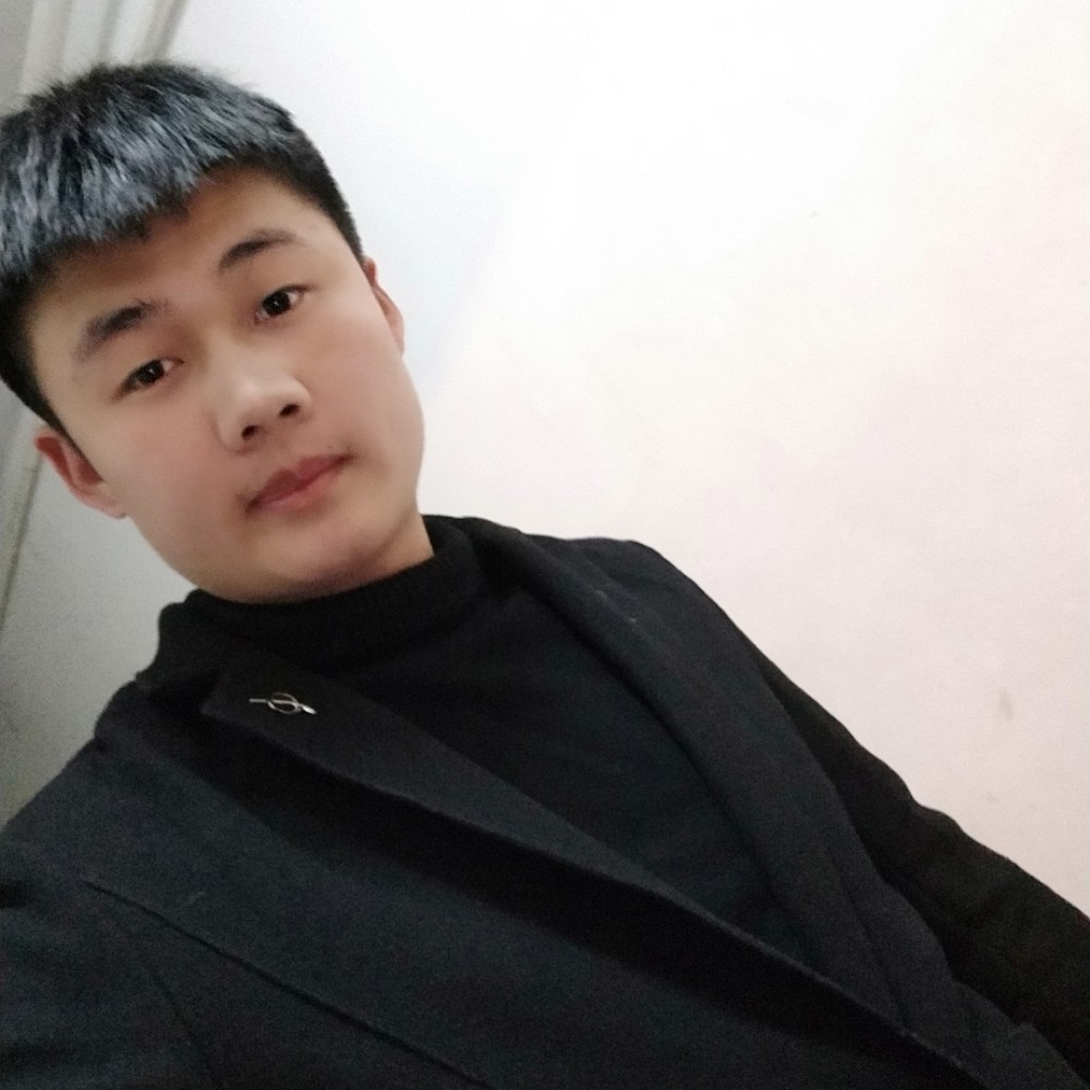 YOLO酱的照片