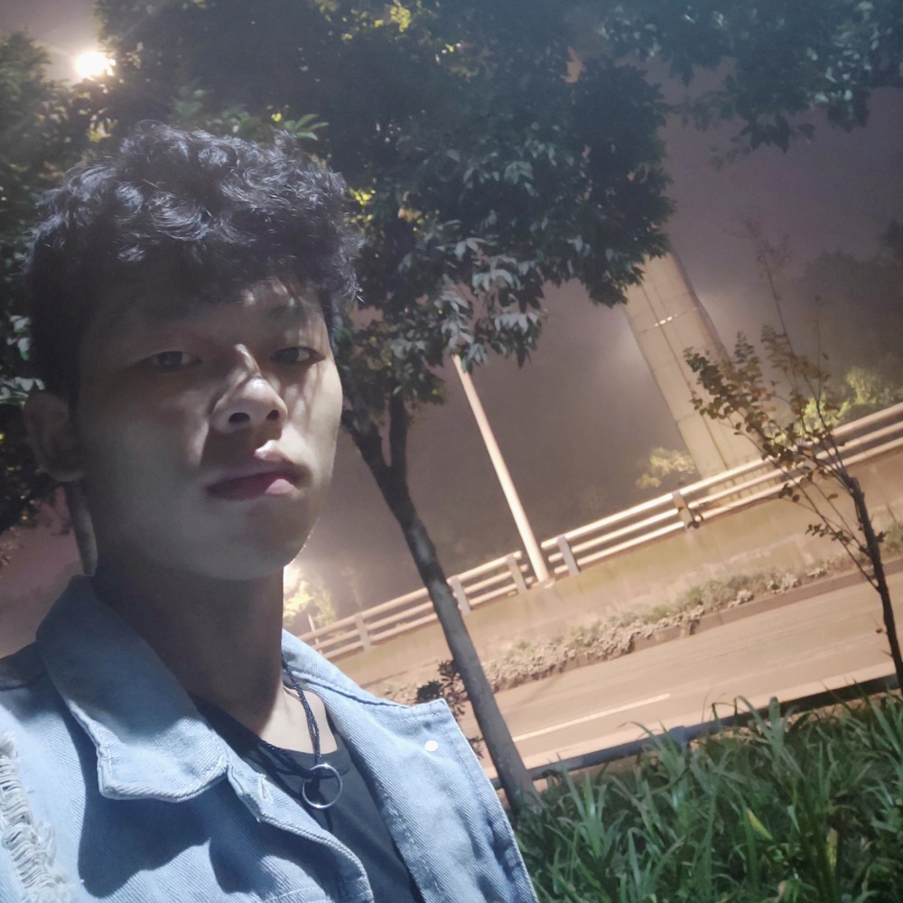 黑裤与怕孤单的照片