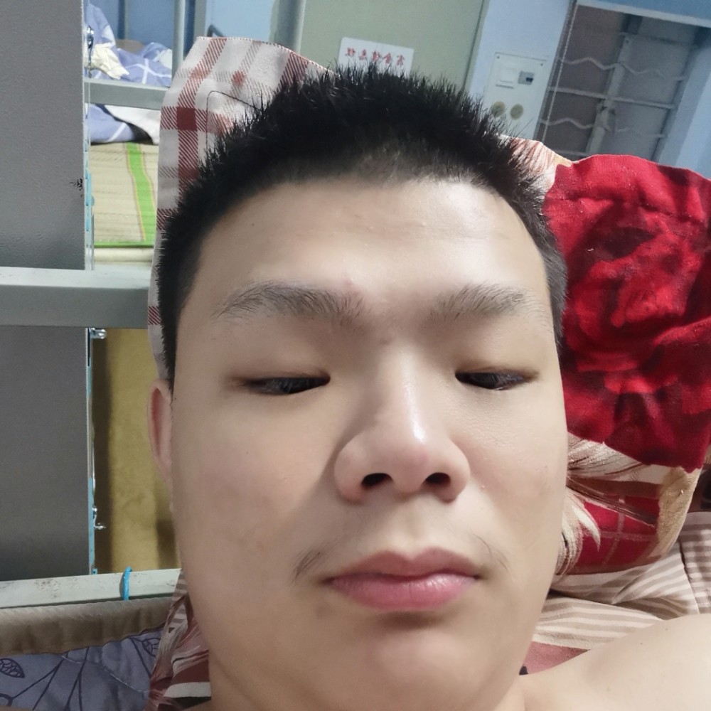 西安瘦瘦高高的照片