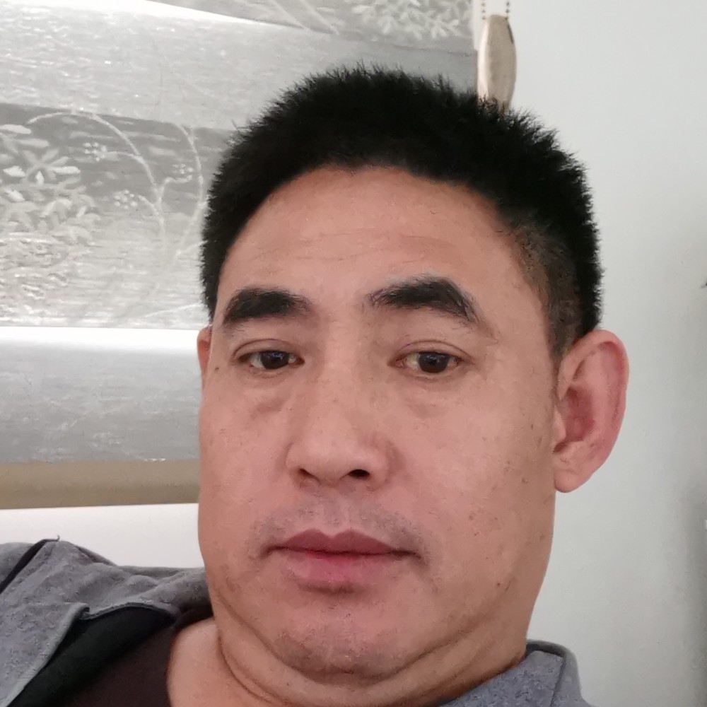 流岚挽手合适的照片