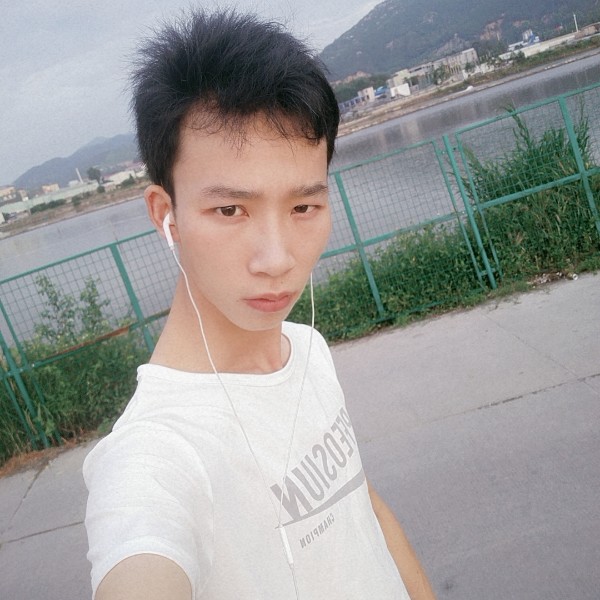 矜柔笑能干的照片