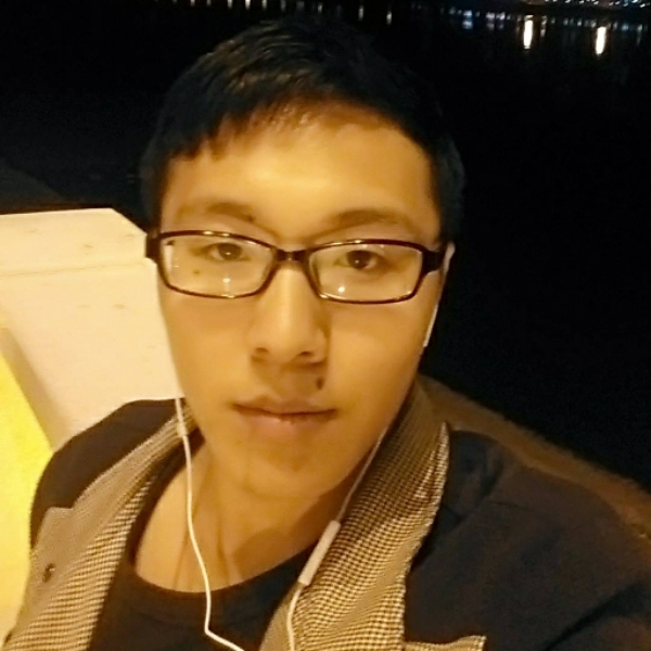 往事如风的微笑的照片