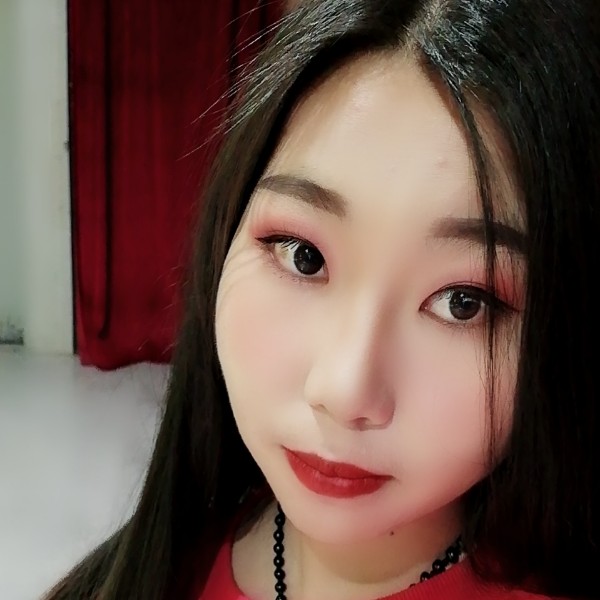 憋说话吻我的照片