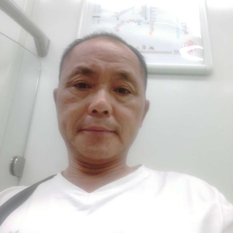 漠然相许野狼的照片