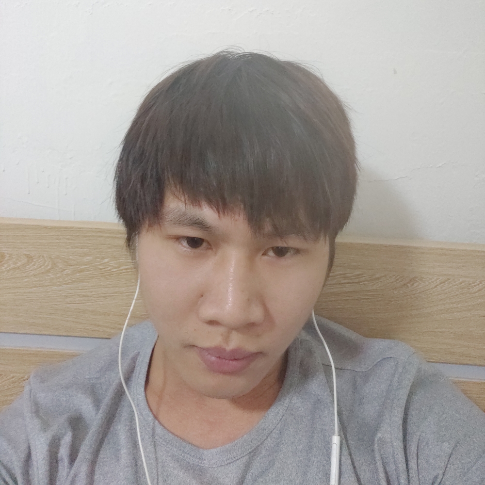 西装与疯狂的照片