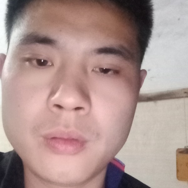 小虾米凝眸淡淡的照片