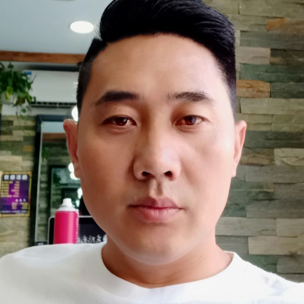 孤单一成习惯的照片