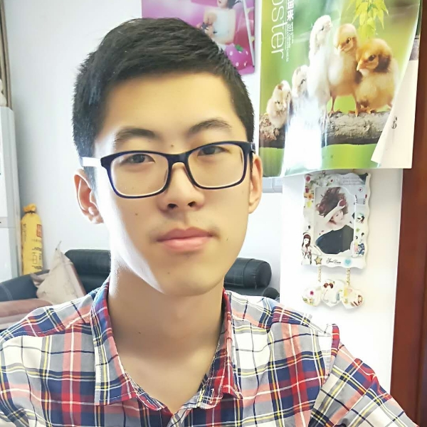 默笙人的照片