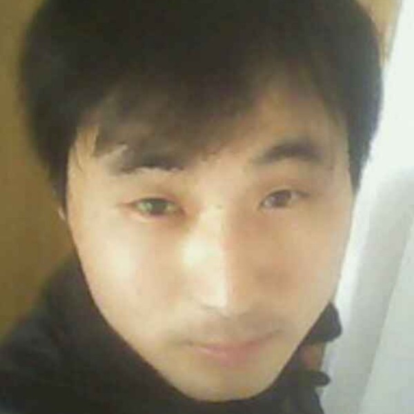 洛尘务实的照片