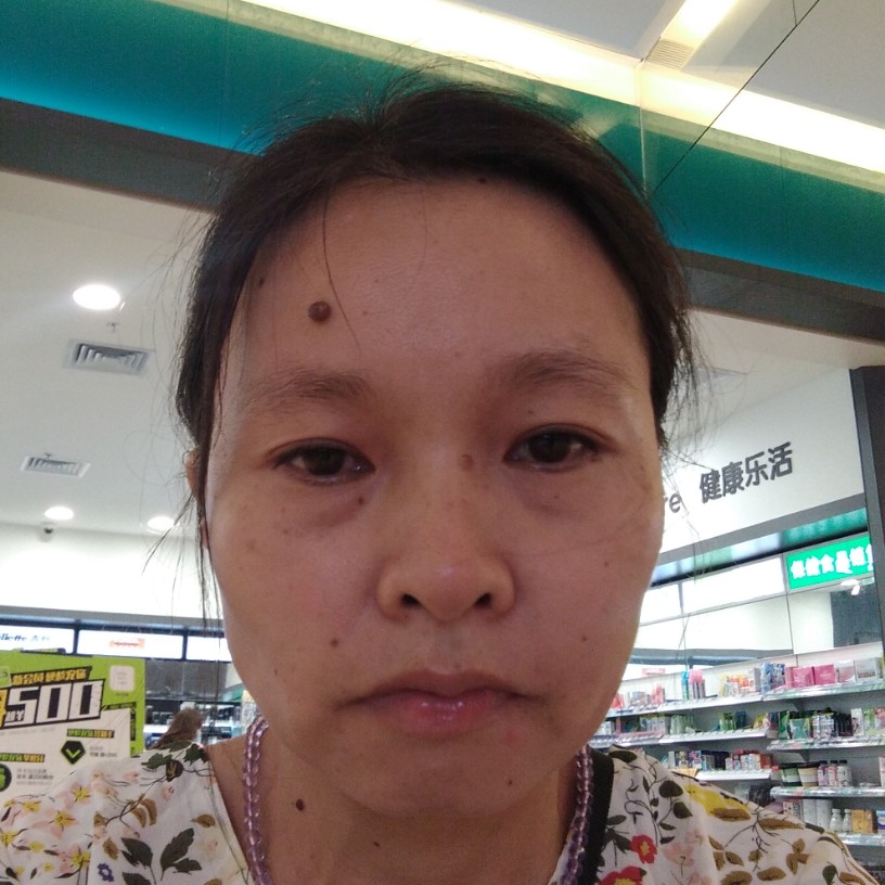 钟甜柚的照片