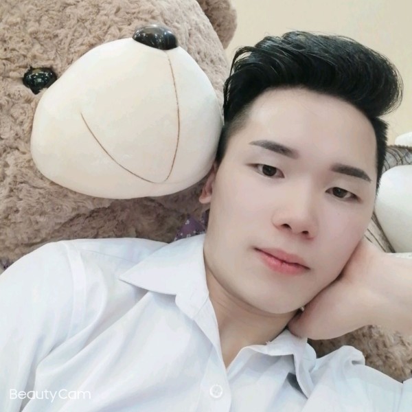 左手冰的照片