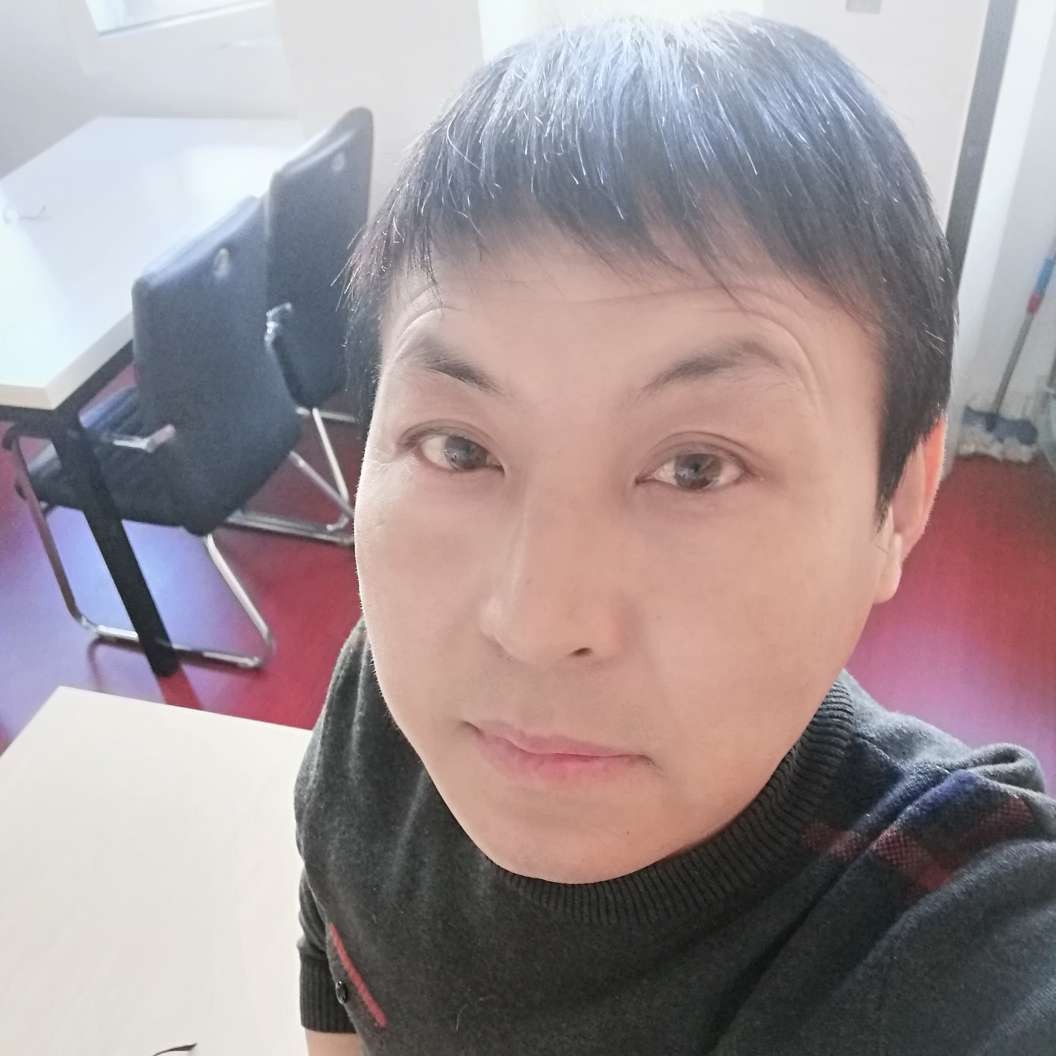奇异果凝眸妖娆的照片