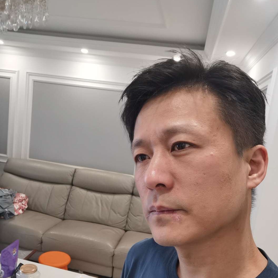 试着主动的照片