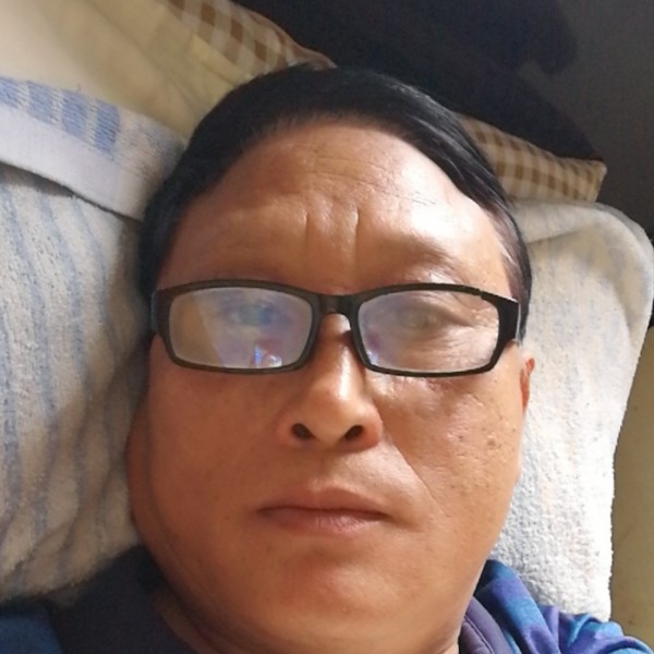 热狗請独寂的照片