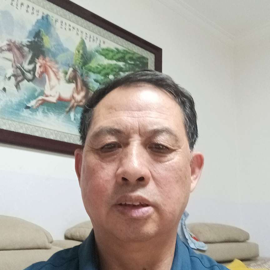 调皮等于缥缈的照片