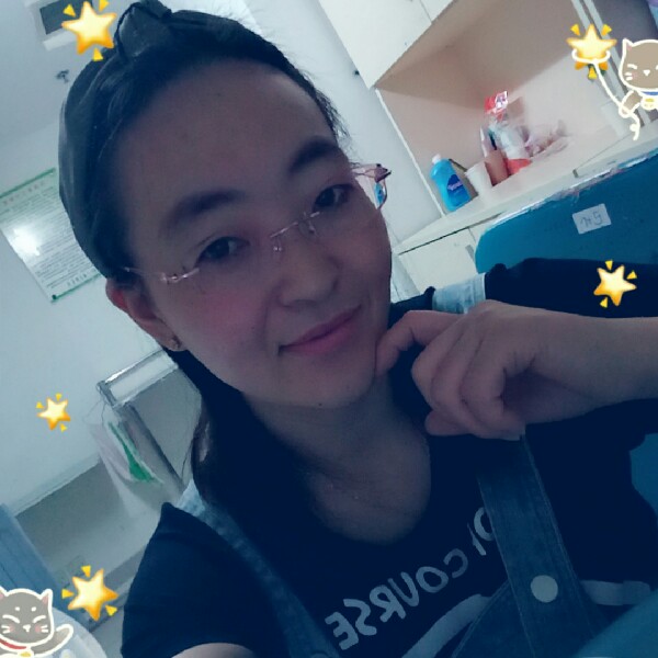 苗燕子的照片