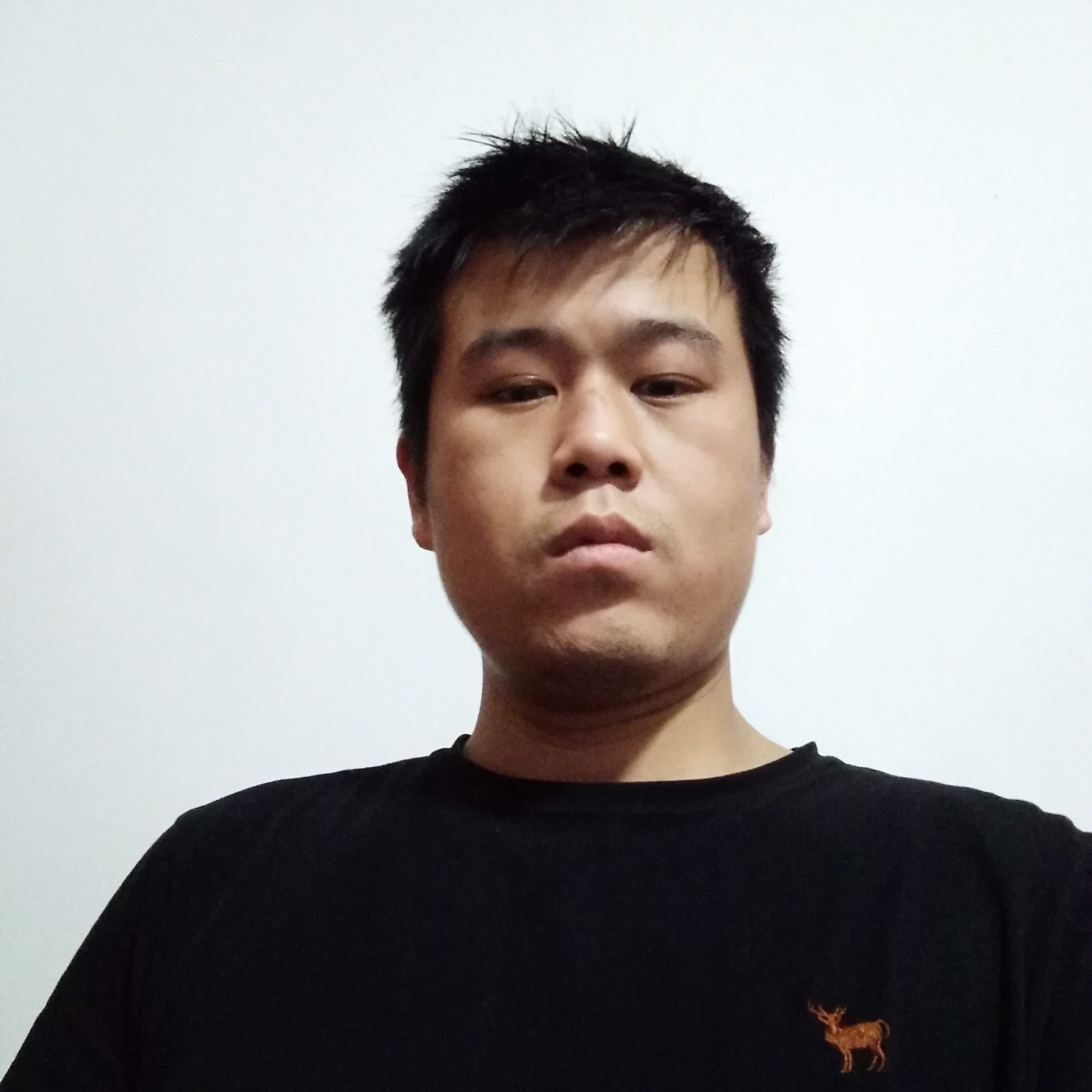 烂漫吃醋小松鼠的照片