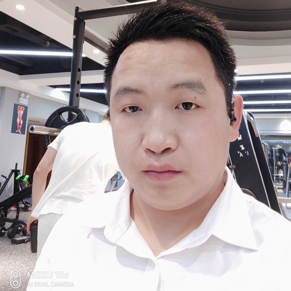 小小零的照片