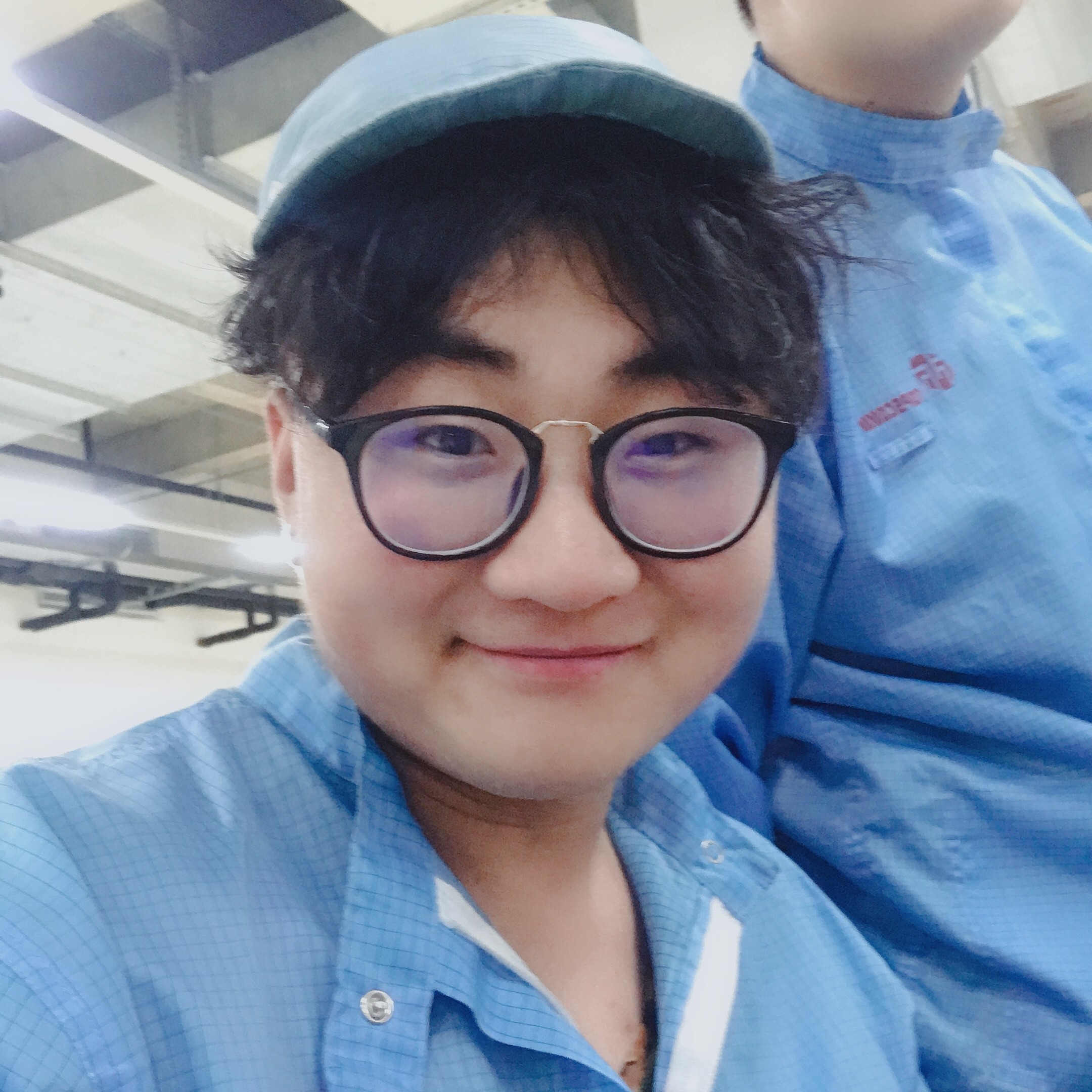 我在栈桥当潮吧的照片