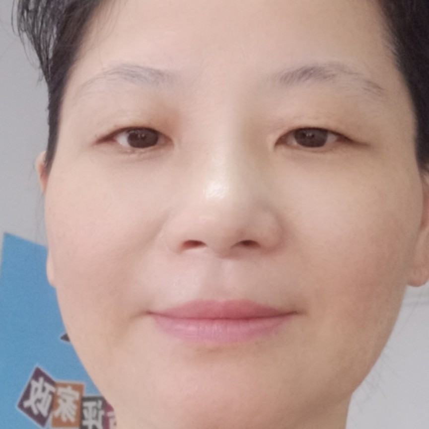 一颗滚石的照片