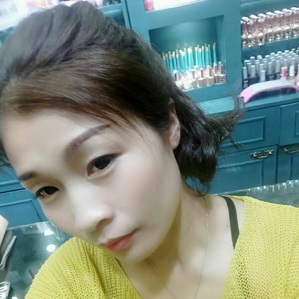lucky to的照片