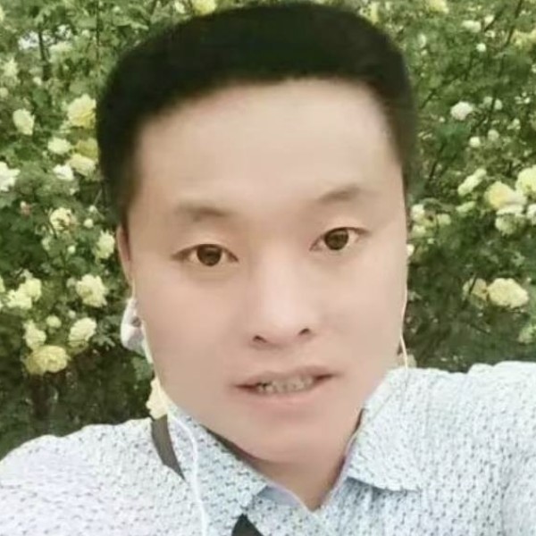 面包默默的照片