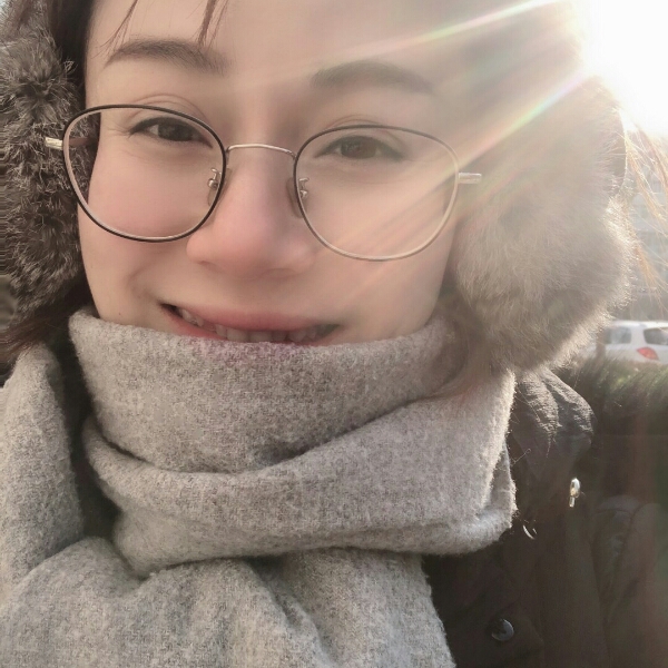 喜悦柜子的照片