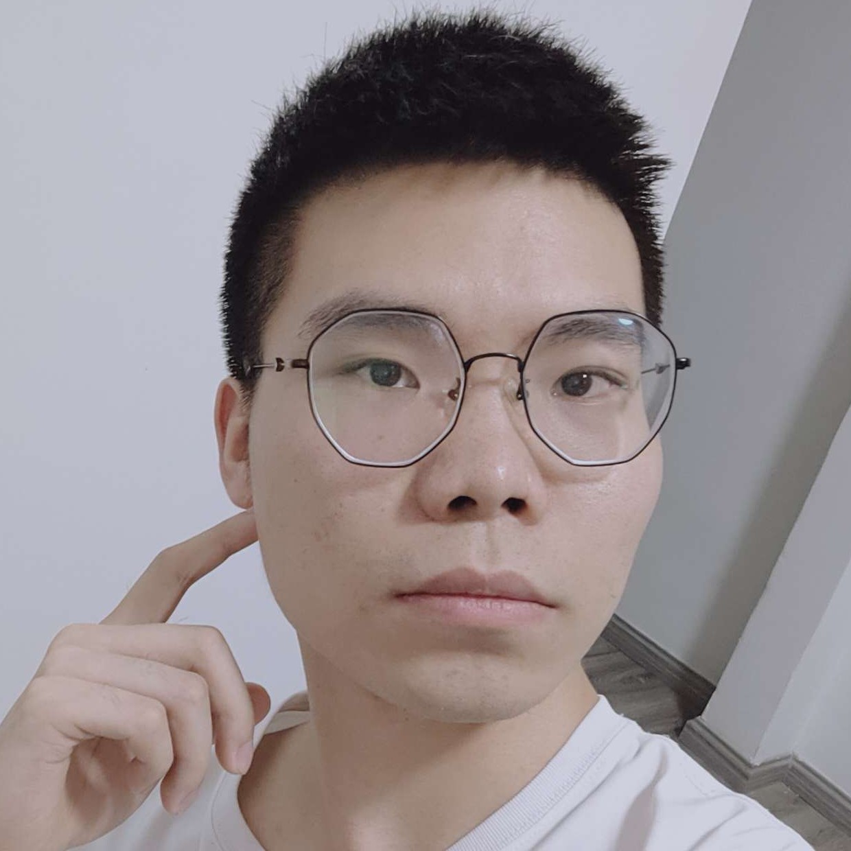 龚雄的照片
