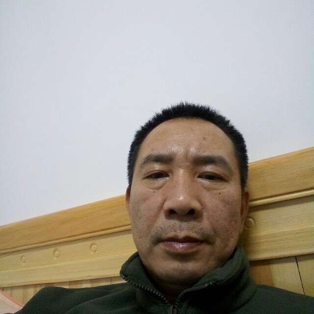 踏实外套的照片