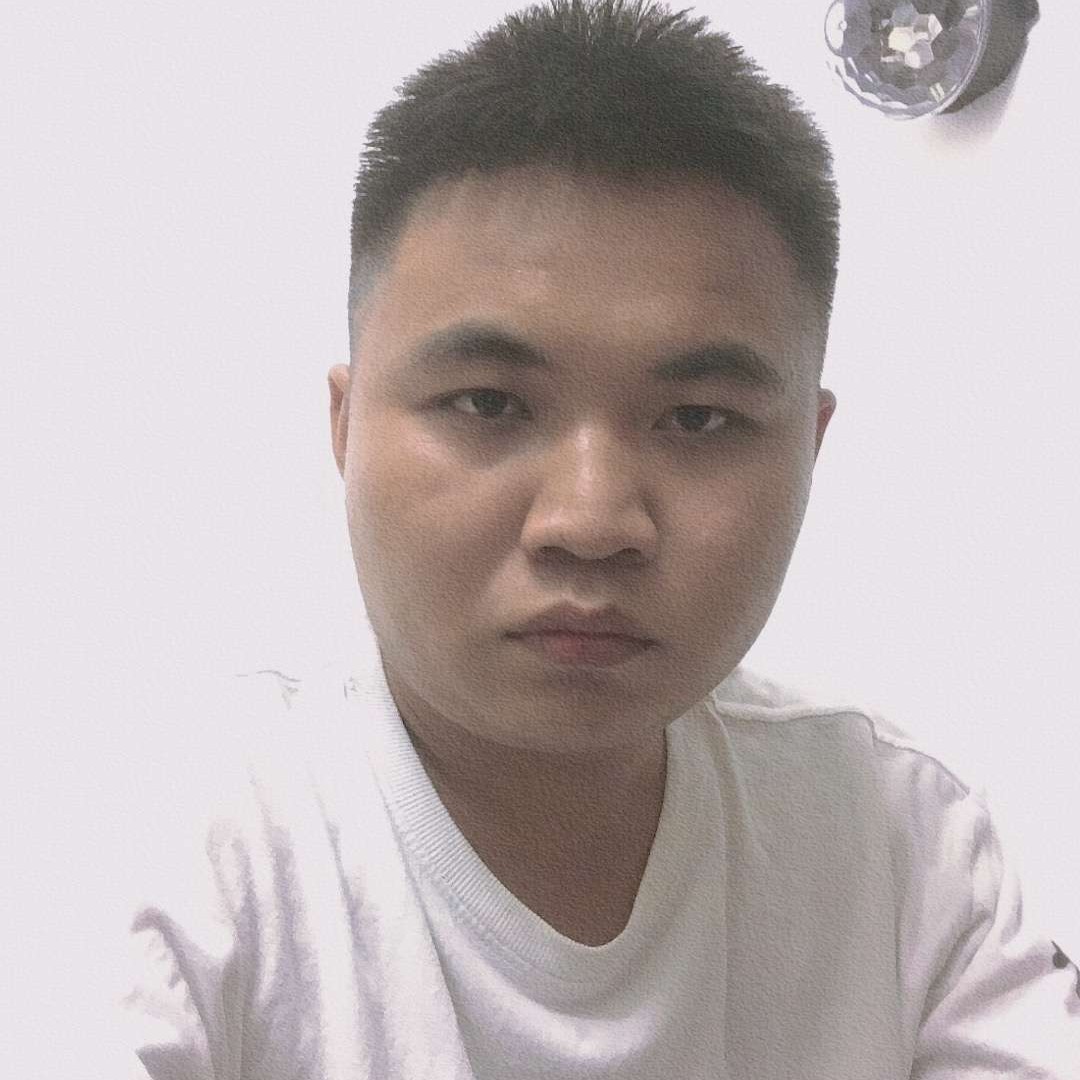 喜悦回首缥缈的照片