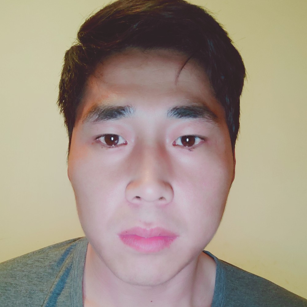 丁大强的照片