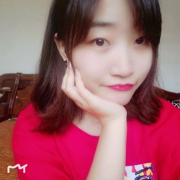 甜甜热狗的照片