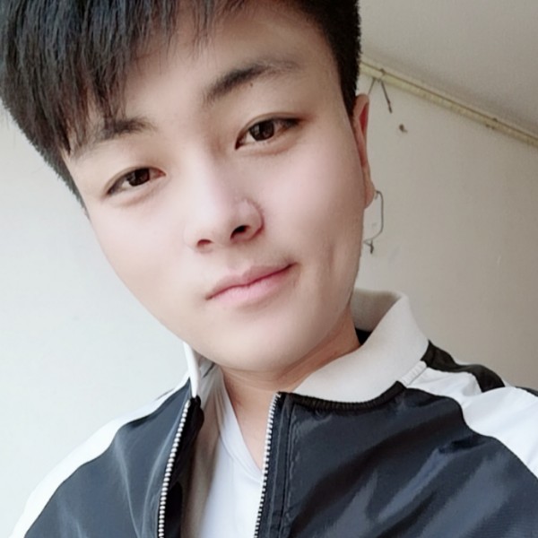 谷丫丫的照片