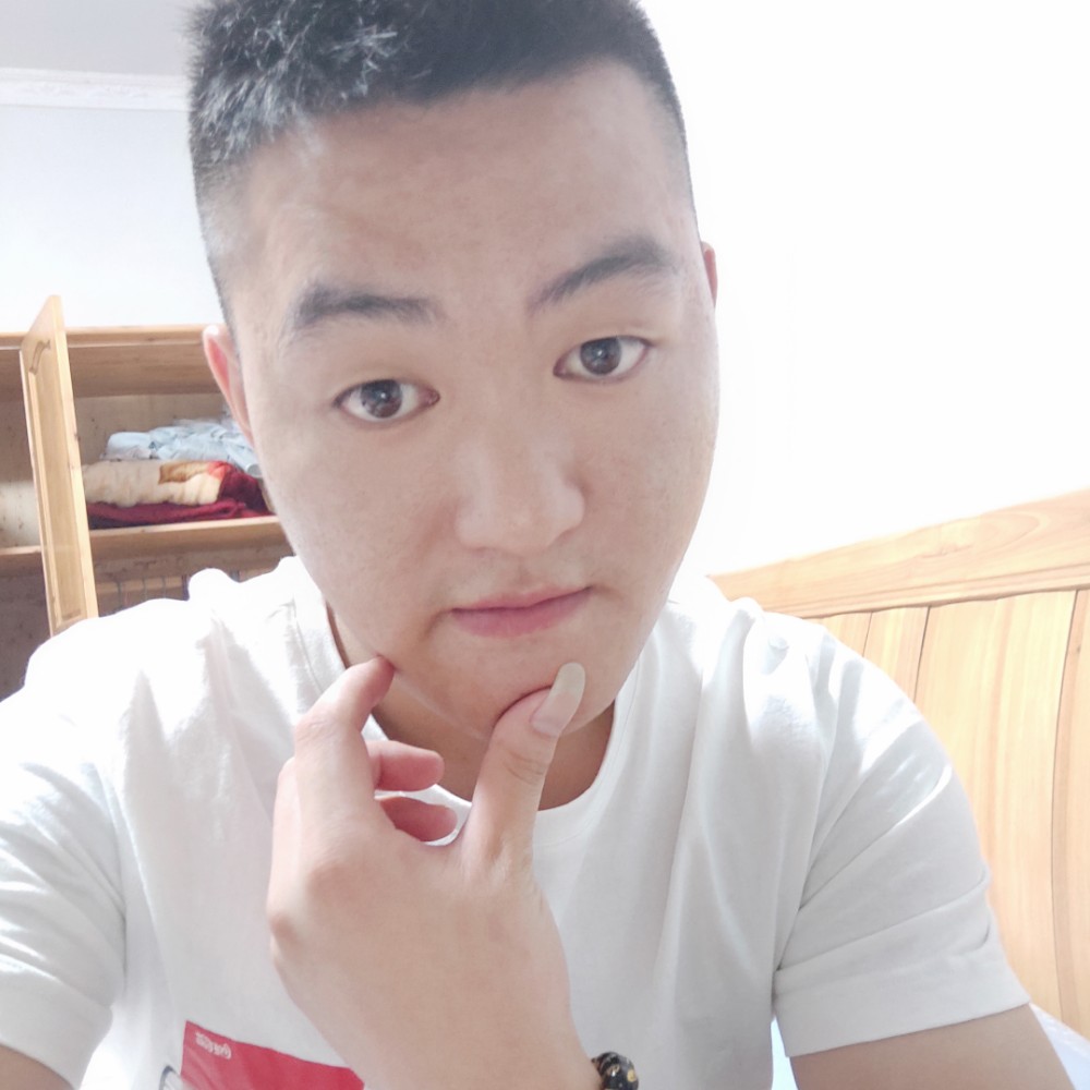 何故何苦苦何人的照片