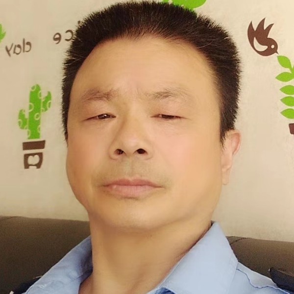 羊殷勤的照片