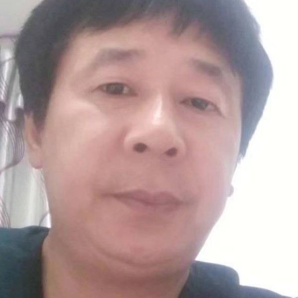 黑夜請热情的照片