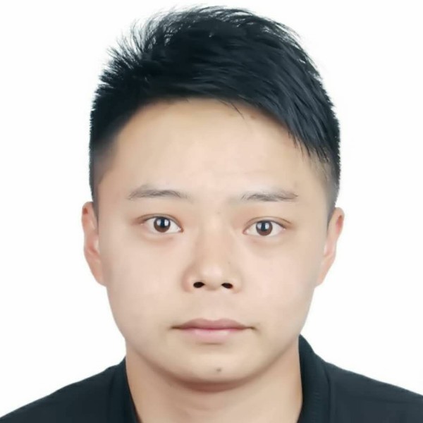 呆萌停止机器猫的照片