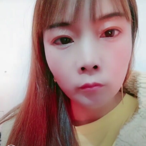 龍韵女神的照片