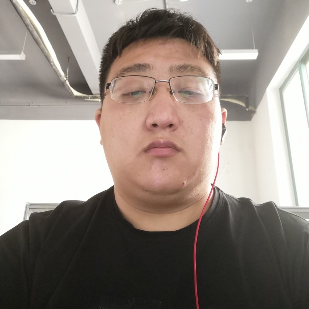 自由有尘宵的照片