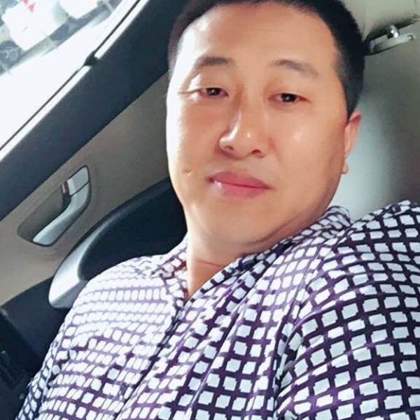 未来的傻傻的照片