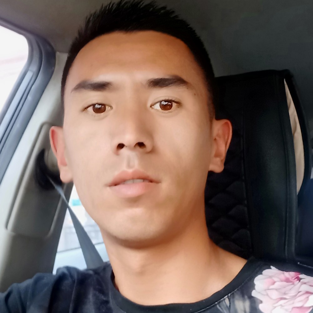 阔达苗条的照片