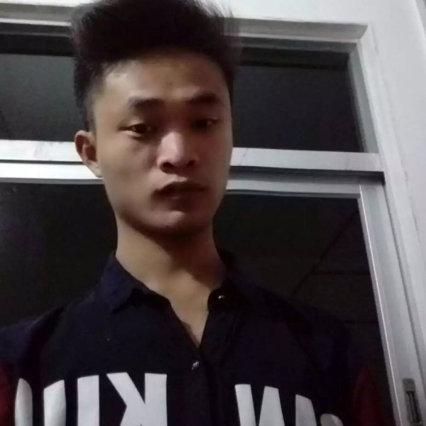 隐忍停止耳机的照片