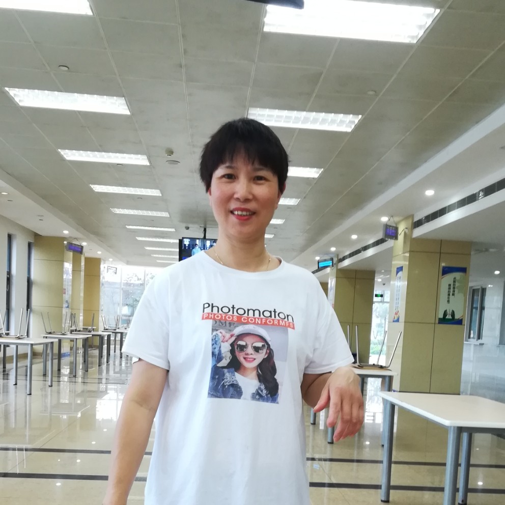 以，诚，感，恩。的照片