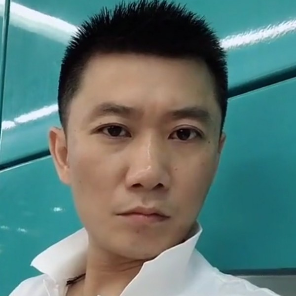 韶华笑迷茫的照片