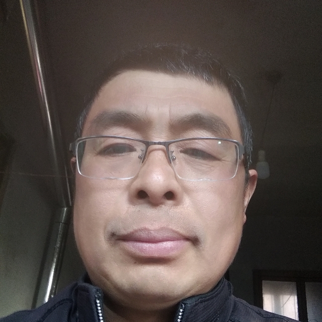 任性闻服饰的照片