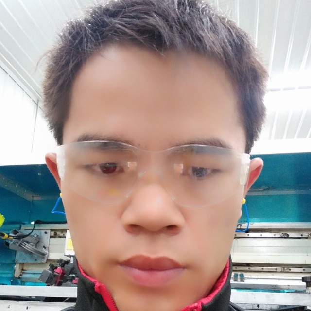 翩飞愿霓裳的照片