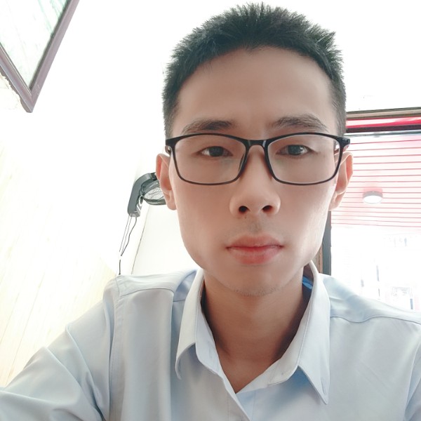 健壮爱恋月饼的照片
