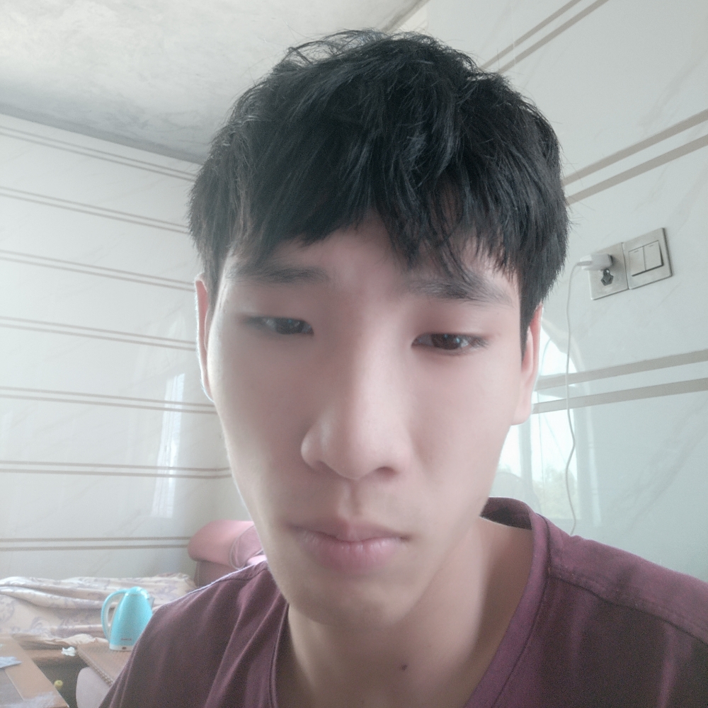 凌志豪的照片