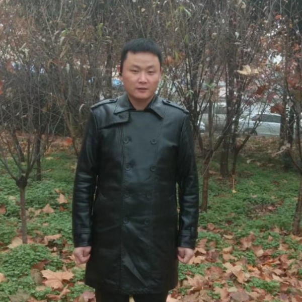 中心专注的照片